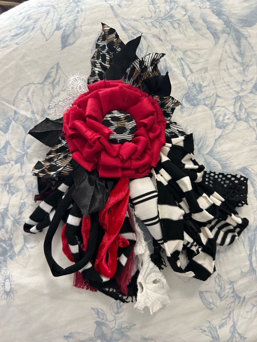 Red & Black Floral Fabric Hair Brooch for Women